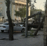 Схватка на Яблочкова в 5:00 утра. Автомобилист против дерева - 1:1. - Punkt-a.info