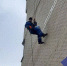 В Астрахани на нескольких домах починили крыши - Южная Волна