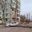 Из-за ветра в Астрахани на машину упало дерево - Bloknot-Astrakhan.Ru