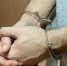 Астраханец повалил полицейского и попытался напасть на него - Южная Волна