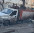 В Астрахани в яму провалился мусоровоз - Астрахань.Ру