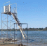 На пляже под Астраханью демонтировали опасную водную горку - ГТРК Лотос