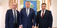Игорь Бабушкин поздравил Редькина с избранием на пост главы Астрахани - ГТРК Лотос