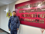 В Астрахани росгвардеец оказал первую помощь истекающей кровью женщине