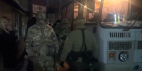 Полицейские провели ночные рейды по ТЦ и кафе Астрахани - Газета Волга