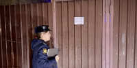 Астраханскому должнику пришлось отдать деньги после ареста его забора - Астраханский листок