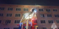В Астрахани потушили пожар на пятом этаже общежития - Астрахань 24