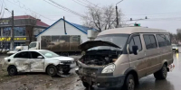 В Астрахани иномарка врезалась в маршрутку – пострадали трое несовершеннолетних - Punkt-a.info