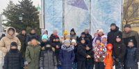 Семьи росгвардейцев — участников СВО присоединились к иммерсивному представлению в астраханском кремле - Росгвардия