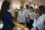 Путешествие в мир науки с «Пушкинской картой»: в научной библиотеке состоялась интеллектуальная игра для старшеклассников