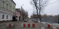 Фото: Движение на этом участке открыли, но на ул. Мумы Джалиля как и прежде проехать нельзя. - KaspyInfo.Ru