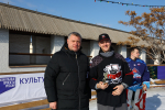 Губернатор Игорь Бабушкин наградил хоккеистов-любителей