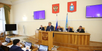 Проект закона о единовременной денежной выплате отдельным категориям граждан внесли на рассмотрение в Думу Астраханской области - Газета Волга