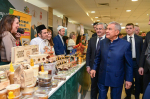 Нет слаще: Рустам Минниханов оценил вкусовые качества астраханских арбузов