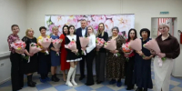 Глава Астраханской области поздравил матерей и жен погибших бойцов СВО - ГТРК Лотос