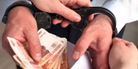 В Астрахани задержали адвоката, пытавшегося «заработать» треть миллиона мошенническим способом - Punkt-a.info