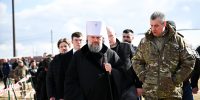 ЛДПР передала бойцам СВО 34 автомобиля высокой проходимости и военную технику - ЛДПР