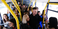 Пассажиры астраханских автобусов услышат письма с фронта - Газета Волга