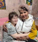 Общественница из Астрахани помогает сироте из ЛНР