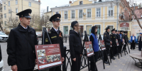 Олег Петелин принял участие в открытии фотовыставки, посвящённой «Диктанту Победы» - Дума