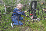 К 80-летию Великой Победы Ассоциация выполнила санитарную уборку территории Мемориального комплекса на Братской могиле на старом кладбище в г. Астрахани