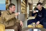 «Димон» из фильма «Бумер» половил воблу и прогулялся в Астрахани