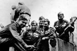 Фотовыставка покажет войну глазами астраханского военкора