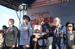 На торжественное построение войск и Бессмертный полк в Астрахани пришло около 60 тысяч человек