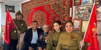 В Астрахани 103-летнему ветерану исполнили песни военных лет - Комсомольская Правда