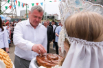 Губернатор Игорь Бабушкин поздравил астраханцев с Сабантуем
