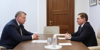 Игорь Бабушкин и Владимир Якушев обсудили пути помощи ветеранам СВО и членам их семей - Астрахань 24