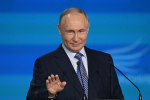 «Мы пытались, но ничего не получилось»: Мать заснувшей на встрече с Путиным девочки рассказала подробности произошедшего