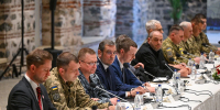 Мединский: Россия получила от Украины вариант меморандума по урегулированию - Комсомольская Правда
