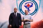 Игорь Бабушкин вручил награды лучшим астраханским медработникам