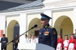 Губернатор Игорь Бабушкин передал 21 мотоцикл военнослужащим в День России
