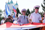 Губернатор Игорь Бабушкин передал 21 мотоцикл военнослужащим в День России