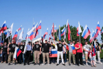 Губернатор Игорь Бабушкин передал 21 мотоцикл военнослужащим в День России