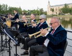 Астраханцев приглашают на джазовый open air на Лебедином озере