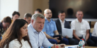 Губернатор встретился с жильцами частично рухнувшего дома - Газета Волга