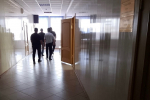 Астраханца арестовали за растление и изнасилование своих малолетних дочерей