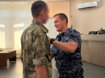 Астраханских росгвардейцев — участников СВО наградили медалями Жукова