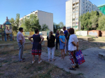 Активисты ЛДПР продолжают встречаться с населением во дворах