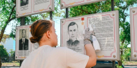 В Астрахани провели субботник у здания ДОСААФ в преддверии Дня Государственного флага РФ - Комсомольская Правда