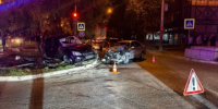 В Астрахани в ночном ДТП пострадали 3 человека - ГТРК Лотос