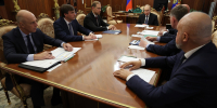 Сергей Кравцов на совещании с членами Правительства РФ доложил Владимиру Путину о готовности школ к началу учебного года - Министерство образования и науки