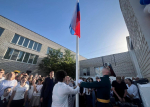 Росгвардейцы – участники СВО поздравили астраханских школьников с Днём знаний