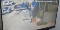 В Астрахани управляющая компания при «разводе» с жильцами забрала мусорные баки - Юг России