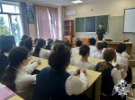 В День солидарности в борьбе с терроризмом росгвардейцы провели лекции в астраханских школах