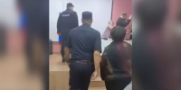 Кандидата, напавшего на секретаря избиркома в Астрахани, привлекли по статье о побоях - Punkt-a.info