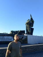 Координатор Астраханского горотделения ЛДПР Степан Абаев помог восстановить школу в Донецке